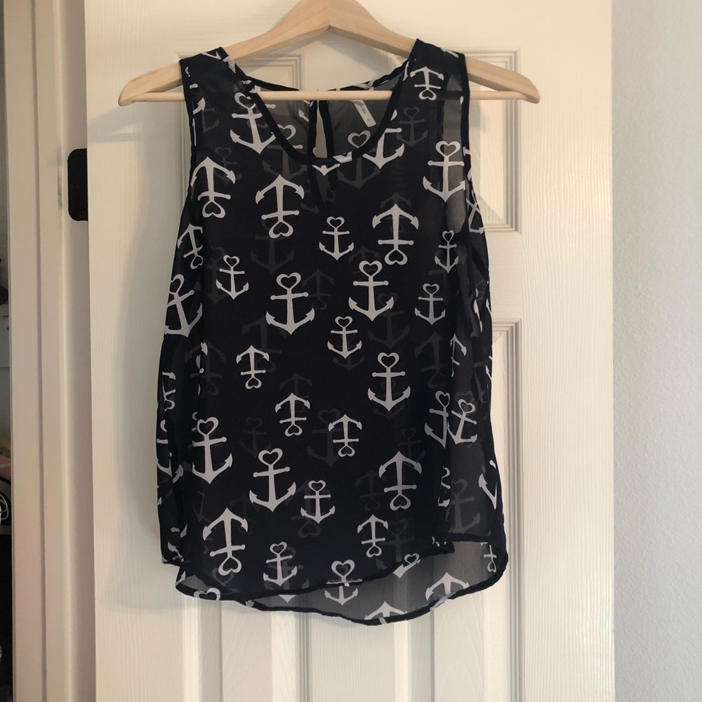 ⚓️ Sheer Navy Anchor tank top with keyhole back